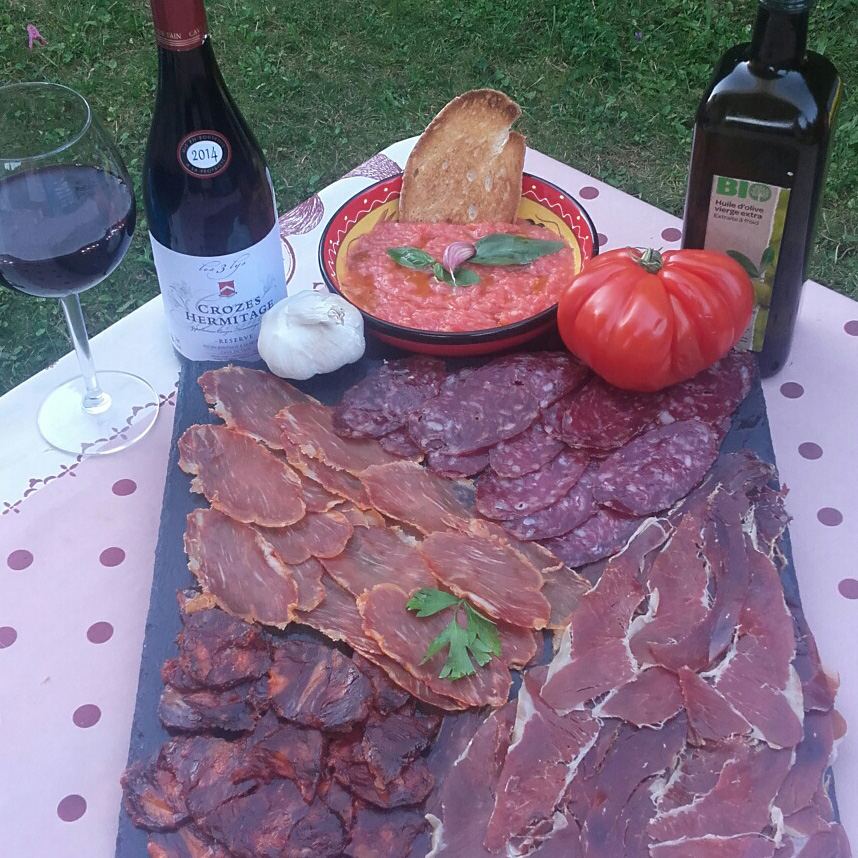 Plateau de charcuterie Plateau de charcuterie